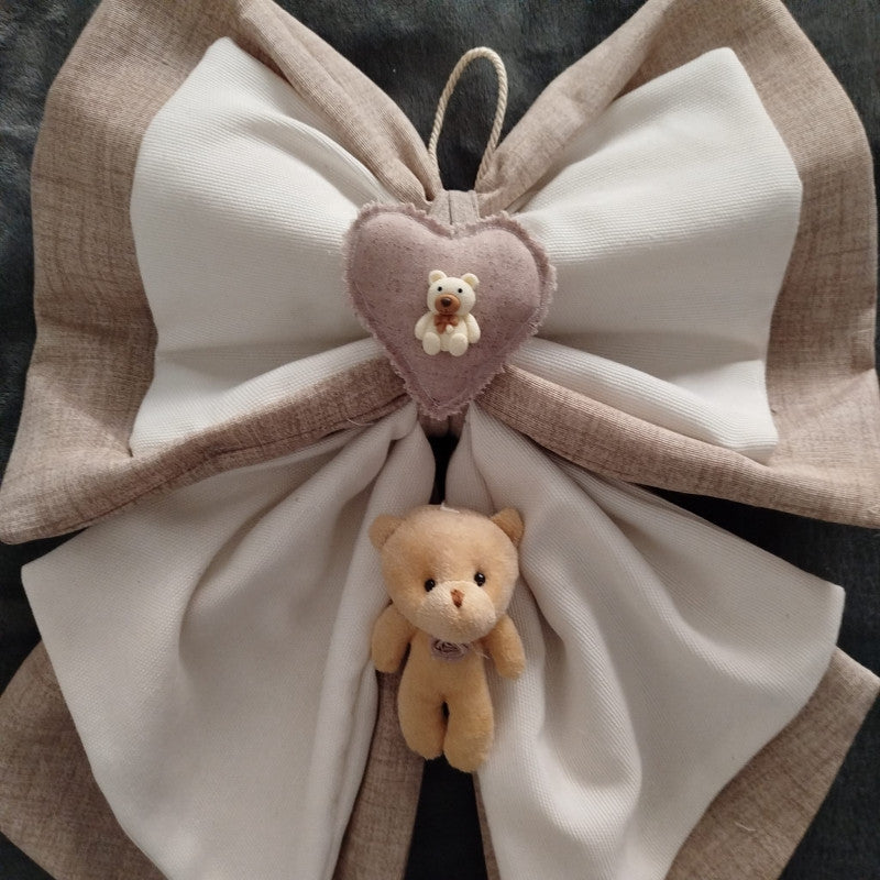 Lazos Artesanales de Nacimiento Osito Beige