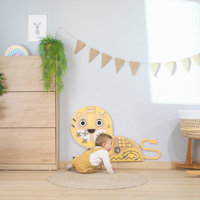 Lion Busyboard - Tabla de Actividades