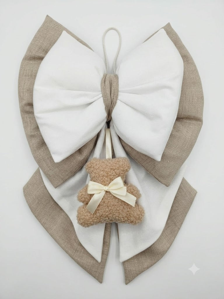 Lazo de nacimiento de osito de peluche